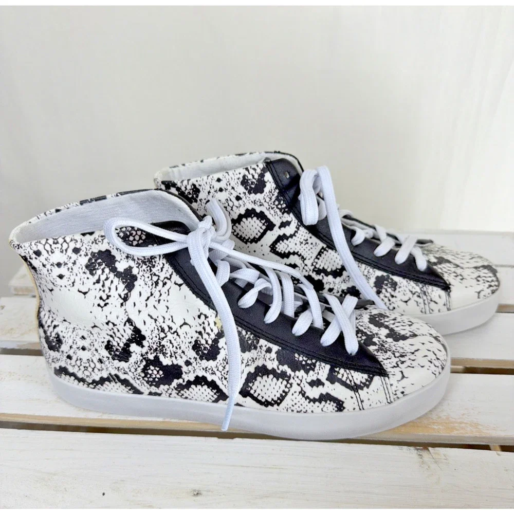 New NO Box OTBT White Black Snakeskin High Top Sneaker #1046 Women 6.5